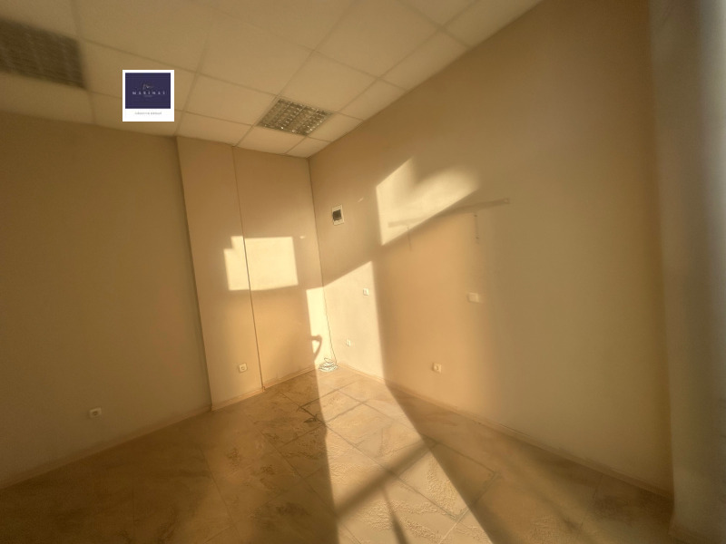 Kiadó  Üzlet Sofia , Levski G , 18 négyzetméter | 49777753 - kép [4]