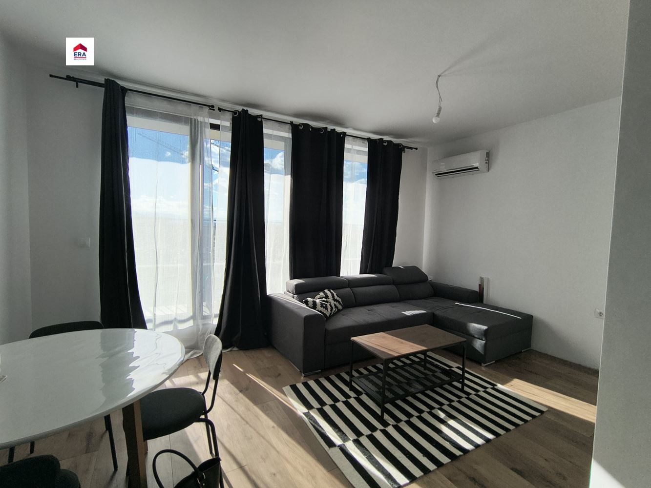 Дава под наем 2-СТАЕН, гр. Пловдив, Тракия