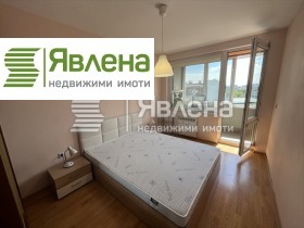 1 спаваћа соба Слатина, Софија