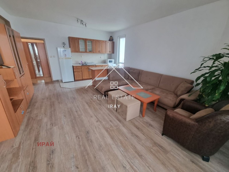 Издаје се  2 спаваће собе Стара Загора , Железник - центар , 90 м2 | 81213156