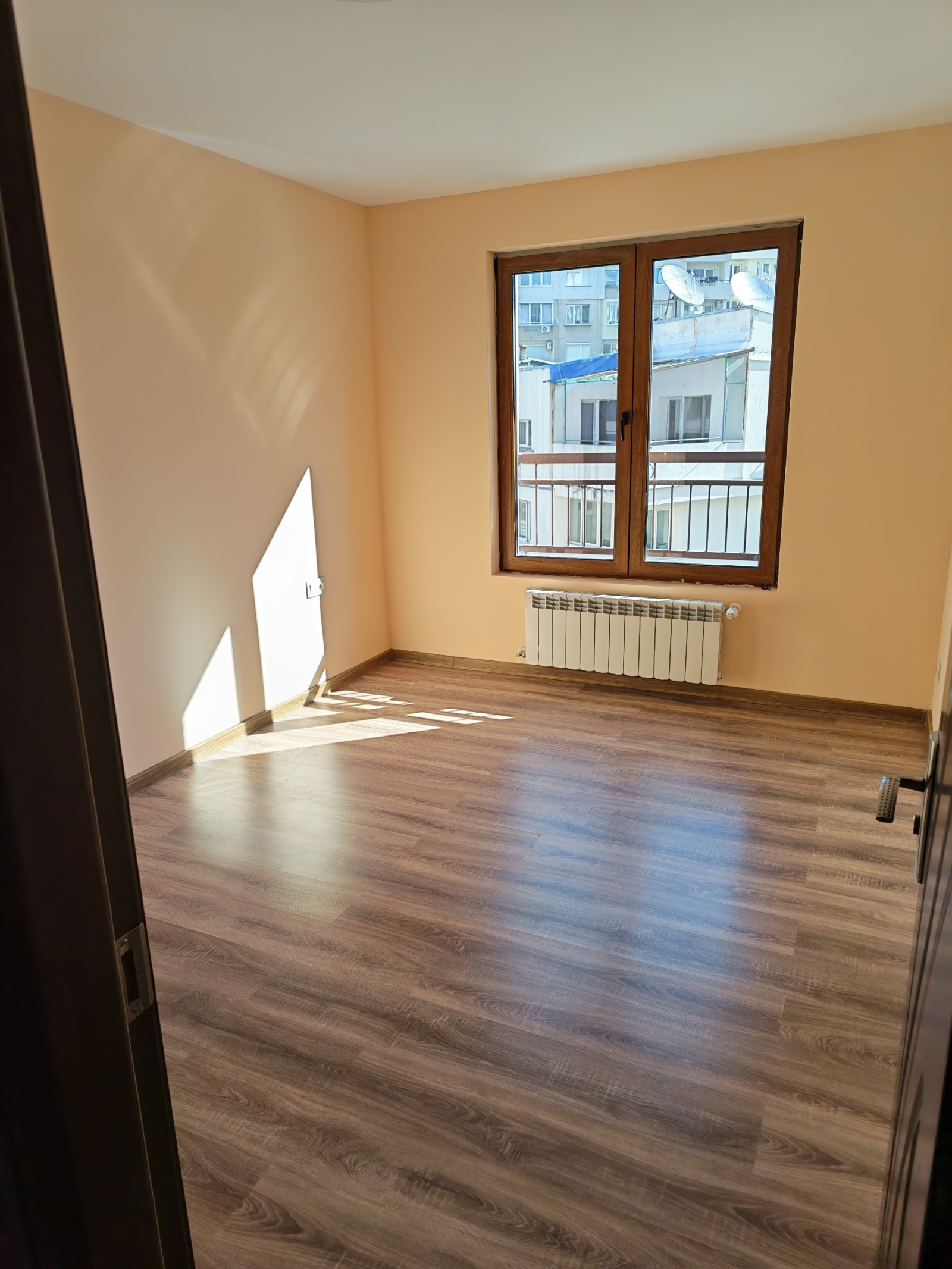 Дава под наем 3-СТАЕН, гр. София, Дианабад, снимка 13 - Апартаменти - 53085501