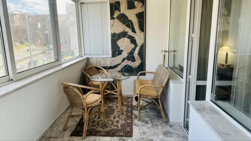 Дава под наем 3-СТАЕН, гр. Пловдив, Център, снимка 10 - Апартаменти - 53280975