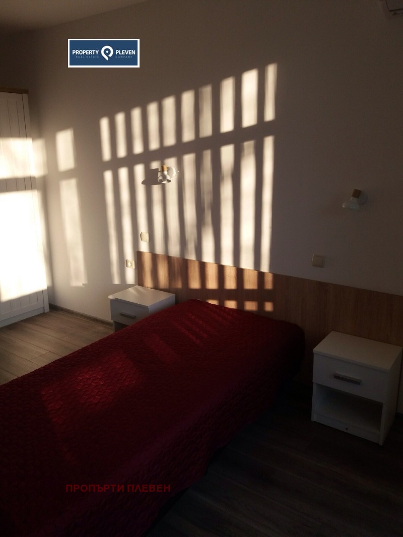 Дава под наем 4-СТАЕН, гр. Плевен, Широк център, снимка 2 - Апартаменти - 52519417