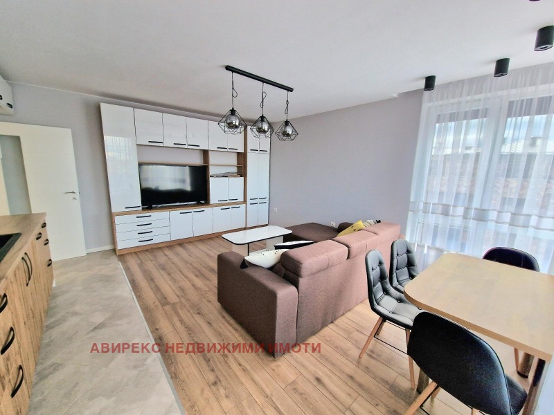 Kiadó  Stúdió Plovdiv , Ostromila , 75 négyzetméter | 70203535 - kép [9]