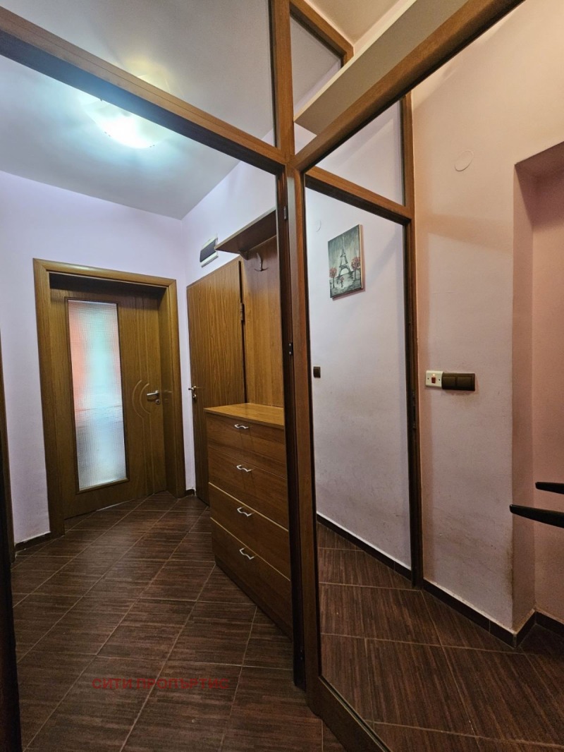 Дава под наем  3-стаен град Благоевград , Широк център , 105 кв.м | 84408099 - изображение [6]