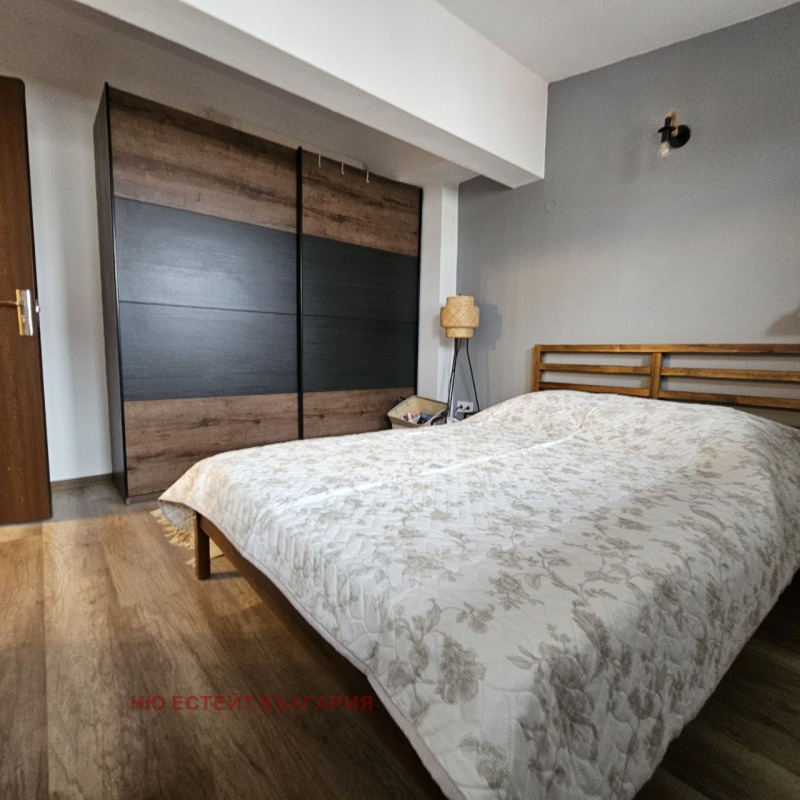 Дава под наем 3-СТАЕН, гр. София, Център, снимка 2 - Апартаменти - 53295581