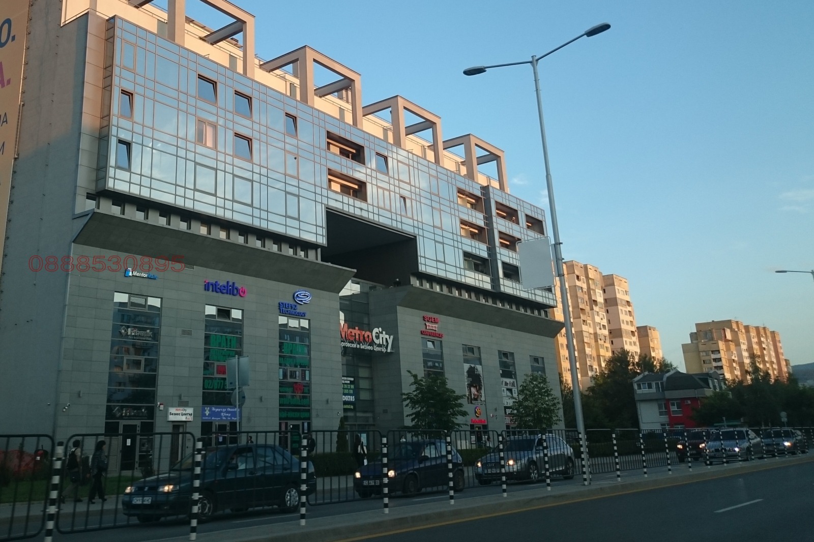 Дава под наем ГАРАЖ, ПАРКОМЯСТО, гр. София, Младост 3
