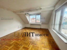 3 camere da letto Lozenets, Sofia 9