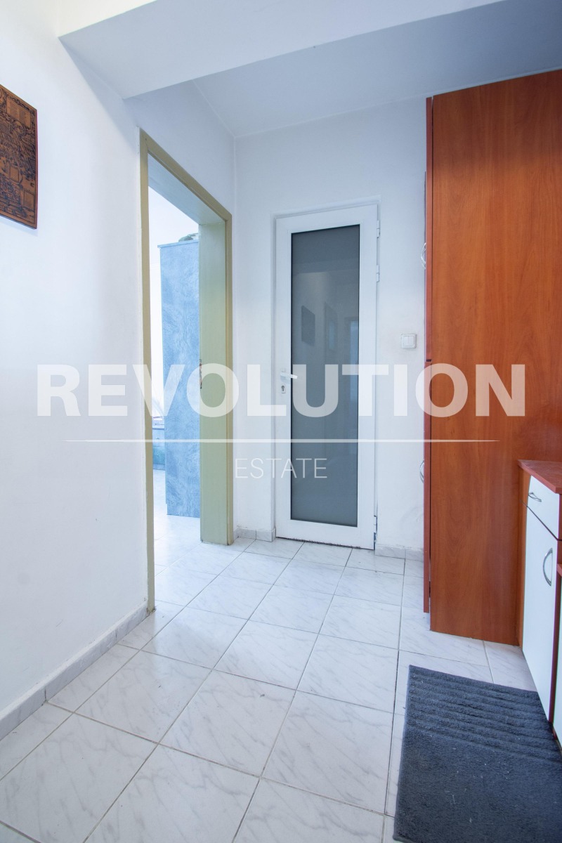 Дава под наем 2-СТАЕН, гр. София, Хладилника, снимка 7 - Апартаменти - 53315530