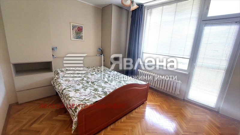 Дава под наем 3-СТАЕН, гр. София, Иван Вазов, снимка 7 - Апартаменти - 56077531