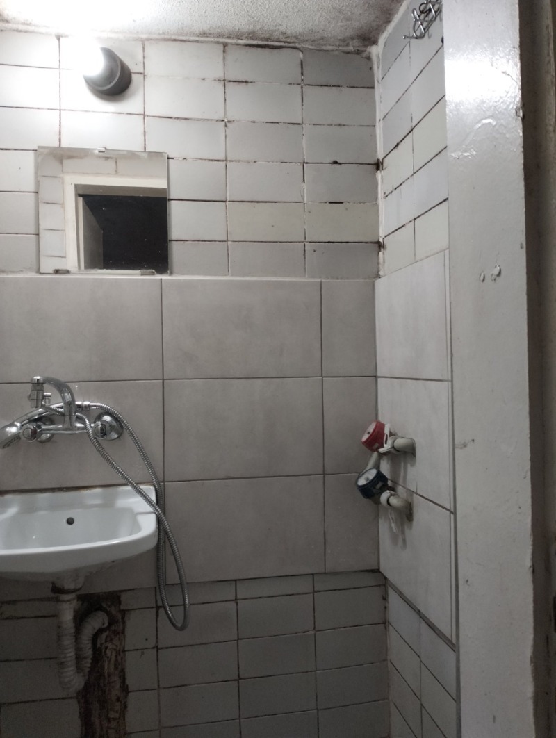 Дава под наем АТЕЛИЕ, ТАВАН, гр. София, Изток, снимка 7 - Апартаменти - 53203141