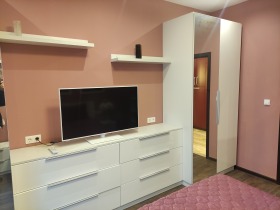 2 Schlafzimmer Zentar, Sofia 8