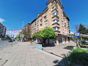 affär Centar, Sofia