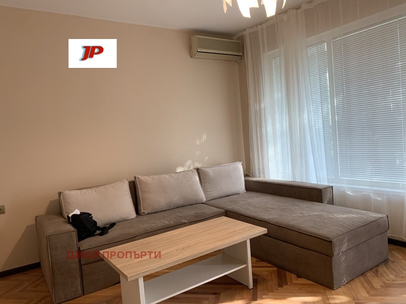 For Rent  2 bedroom Plovdiv , Vastanicheski , 86 sq.m | 39778669