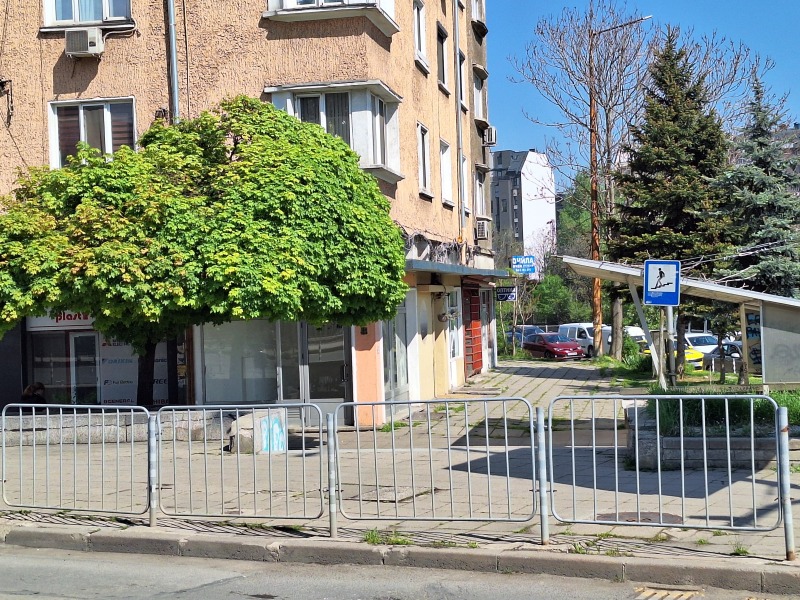 Дава под наем МАГАЗИН, гр. София, Център, снимка 2 - Магазини - 51807124