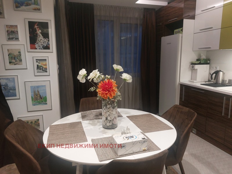 För uthyrning  2 sovrum Sofia , Krastova vada , 95 kvm | 73982940 - bild [2]