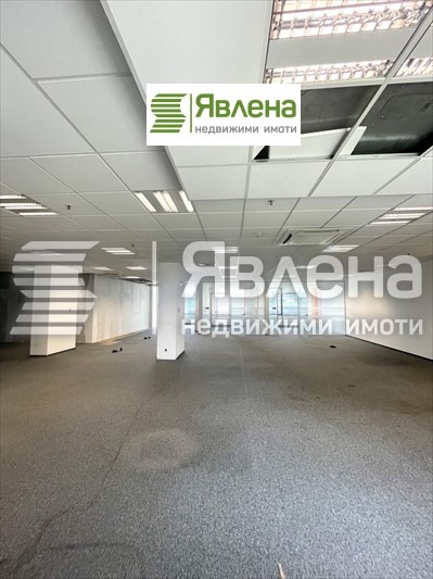 Издаје се  Канцеларија Софија , Полигона , 605 м2 | 61715822