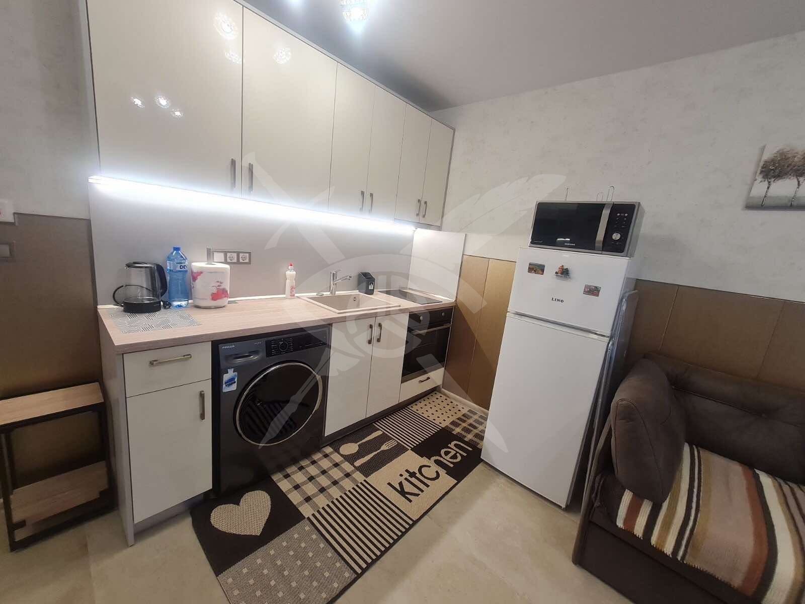 Дава под наем 2-СТАЕН, гр. Варна, Център, снимка 2 - Апартаменти - 48909918