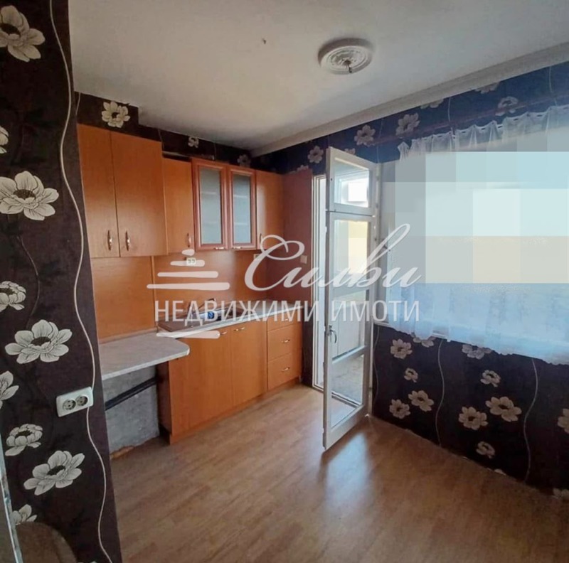 Дава под наем  1-стаен град Шумен , Тракия , 42 кв.м | 70299099 - изображение [3]