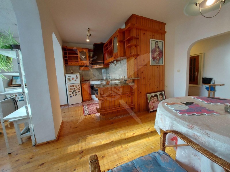 Te huur  2 slaapkamers Varna , Vazrazjdane 4 , 73 m² | 50972696 - afbeelding [2]