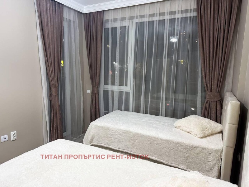 Kiadó  2 hálószobás Burgas , Izgrev , 105 négyzetméter | 74766505 - kép [5]