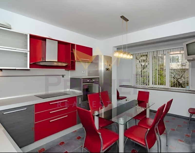 Издаје се  2 спаваће собе Варна , Базар Левски , 65 м2 | 48617713 - слика [2]