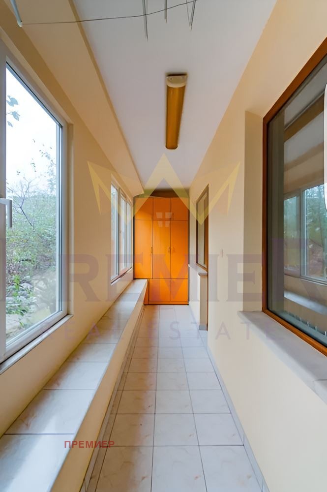 Издаје се  2 спаваће собе Варна , Базар Левски , 65 м2 | 48617713 - слика [10]