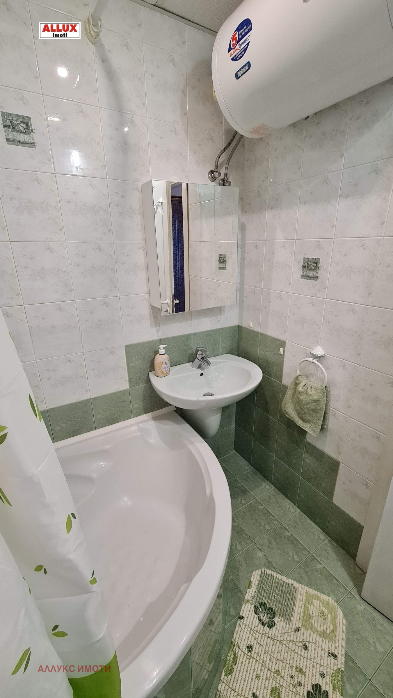 Дава под наем 2-СТАЕН, гр. Русе, Ялта, снимка 11 - Апартаменти - 53646712