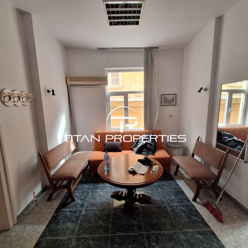 Te huur  3+ slaapkamer Plovdiv , Tsentar , 150 m² | 94442539 - afbeelding [2]