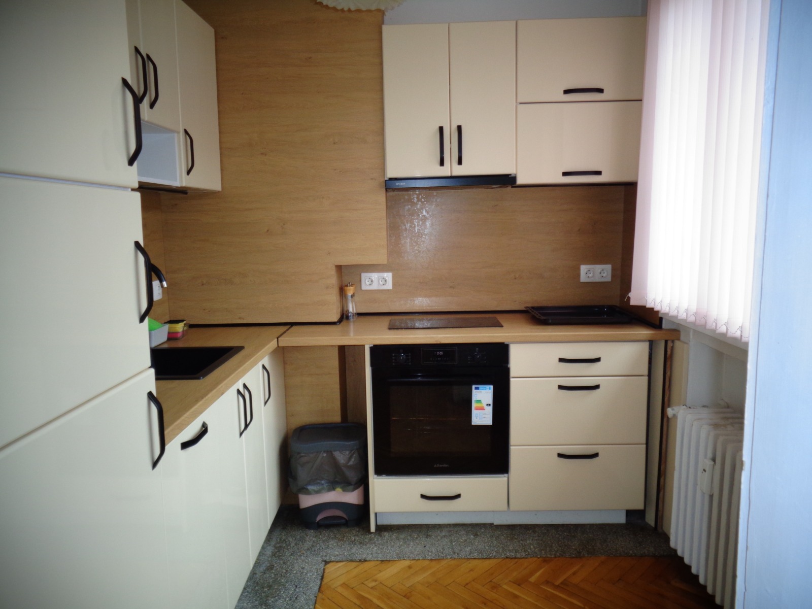 Дава под наем 3-СТАЕН, гр. София, Изток, снимка 2 - Апартаменти - 54549055