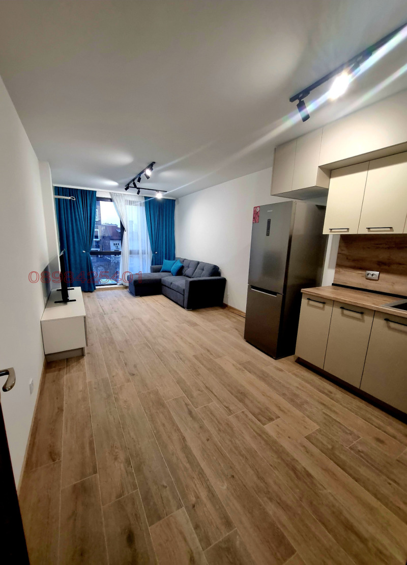 Дава под наем 3-СТАЕН, гр. София, Зона Б-18