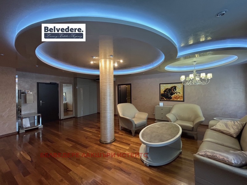 Дава под Наем 2-СТАЕН в град София, Център - 170 кв.м / 1 999 € » 3 909.70 лв., БЕЛВЕДЕРЕ ЛАКШЪРИ ИСТЕЙТС