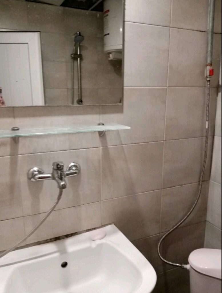 Издаје се  1 спаваћа соба Русе , Центар , 75 м2 | 24421777 - слика [8]