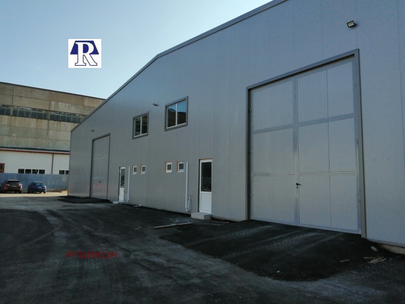 K pronájmu  Úložný prostor Plovdiv , Industrialna zona - Jug , 2000 m2 | 95805495 - obraz [4]