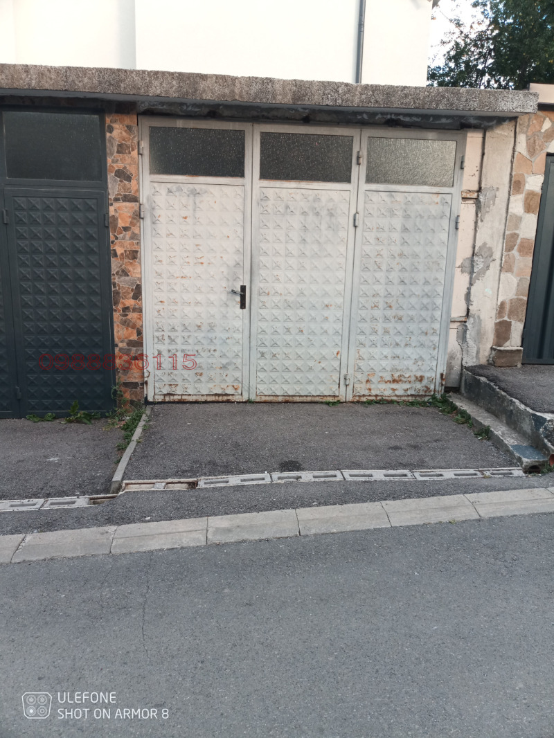 Te huur  Garage Sofia , Gorna banja , 26 m² | 23896504