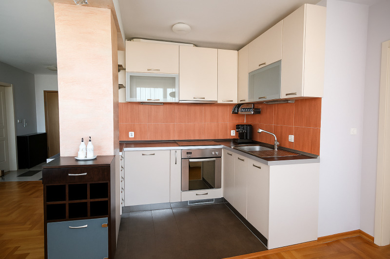 Do wynajęcia  1 sypialnia Sofia , Manastirski liwadi , 70 mkw | 50492693 - obraz [3]
