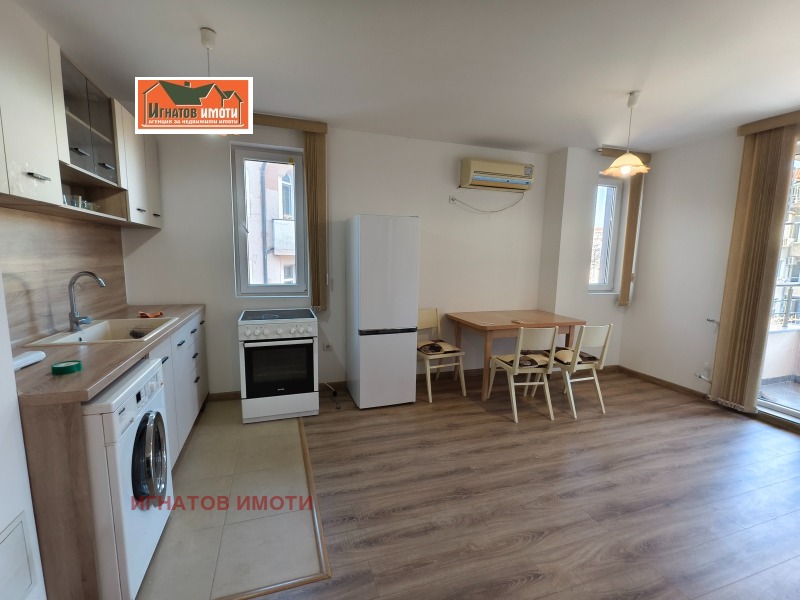 Дава под наем 2-СТАЕН, гр. Пазарджик, Център, снимка 2 - Апартаменти - 52935185