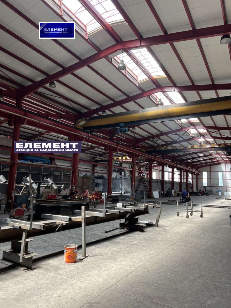 Дава под наем ПРОМ. ПОМЕЩЕНИЕ, гр. Пловдив, Индустриална зона - Север, снимка 2 - Производствени сгради - 53593218