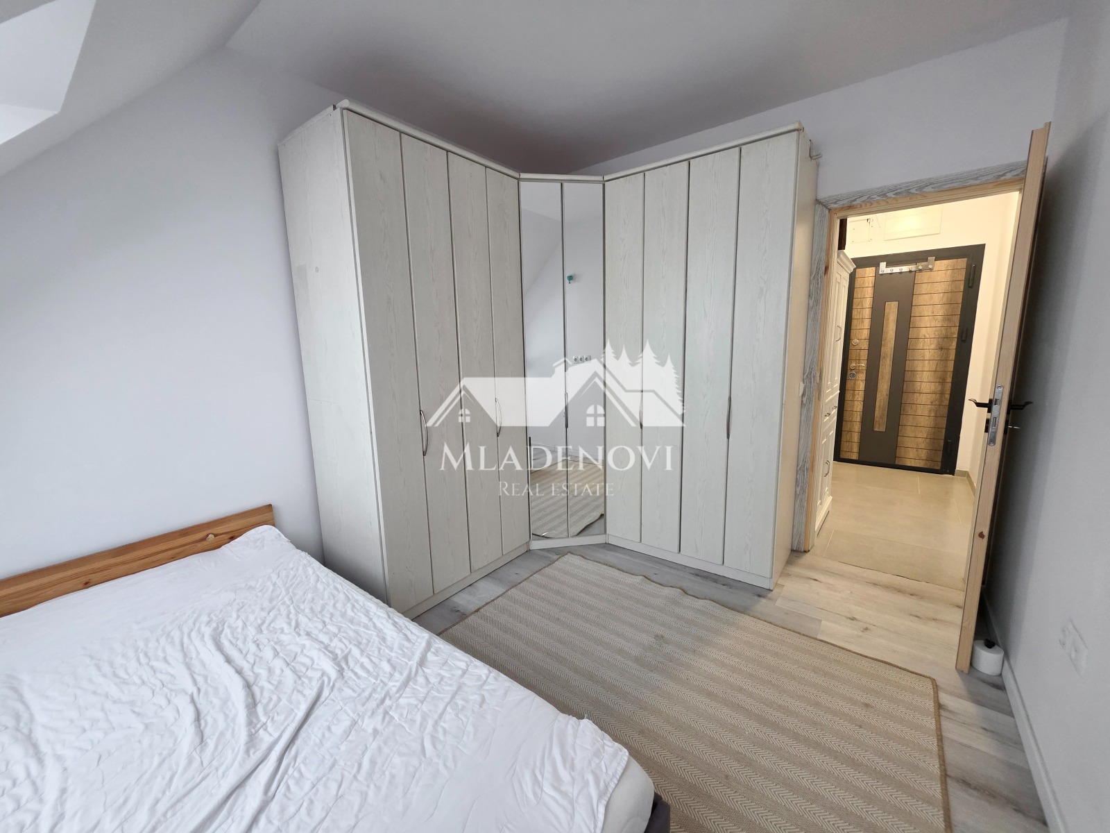 ���� ��� ���� 2-����� | Imot.bg � ����������� 11