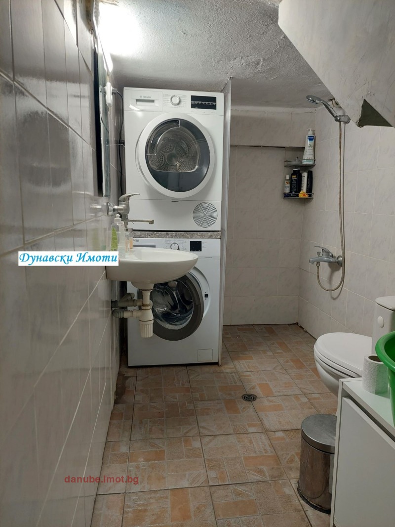 Издаје се  Кућа Русе , Центар , 70 м2 | 65823977 - слика [6]