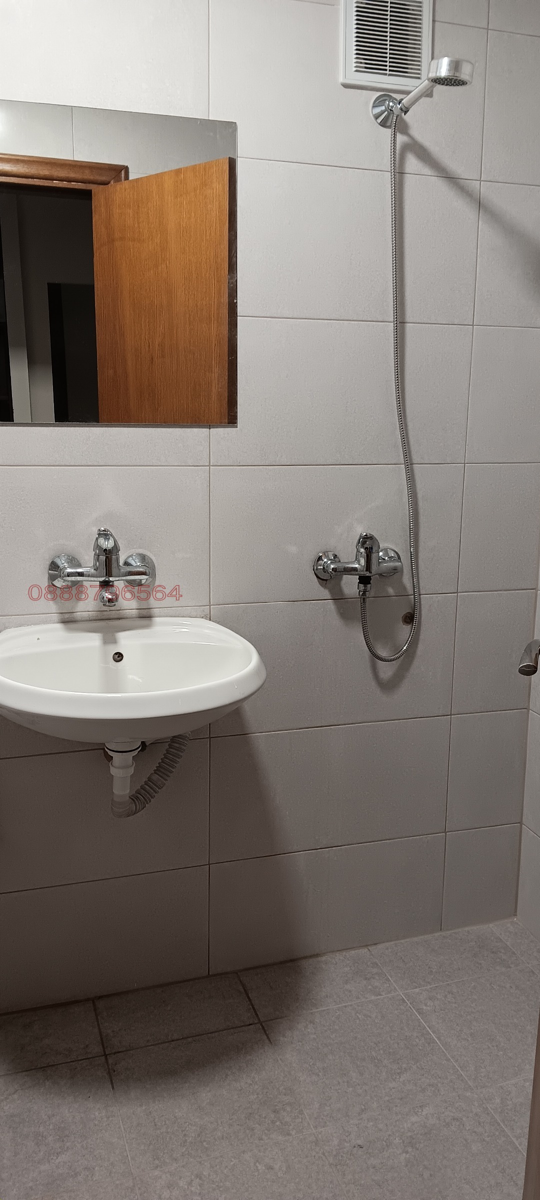 Дава под наем СТАЯ, к.к. Слънчев бряг, област Бургас, снимка 2 - Стаи под наем - 53969533