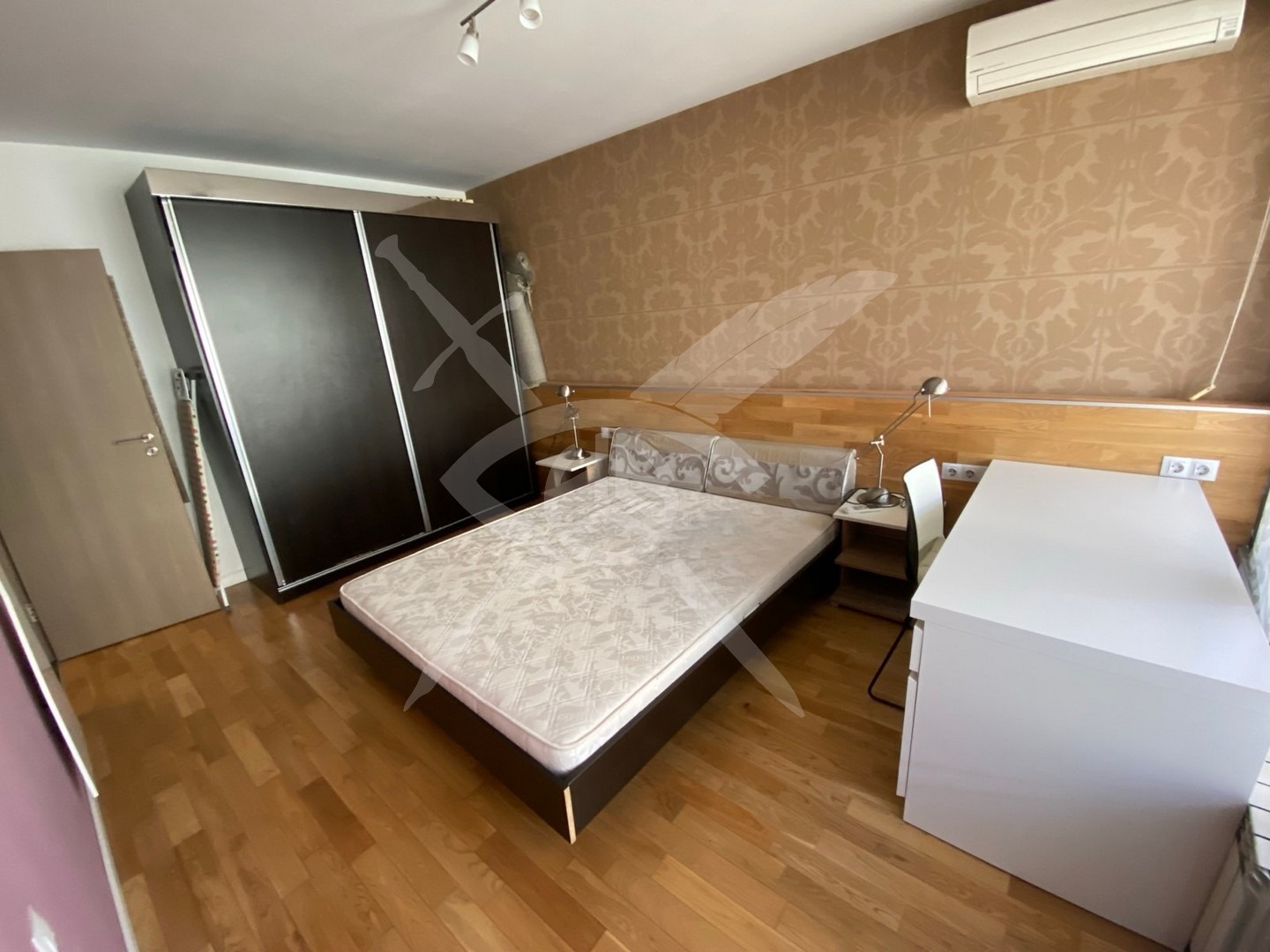 Дава под наем 3-СТАЕН, гр. София, Център, снимка 8 - Апартаменти - 53974014