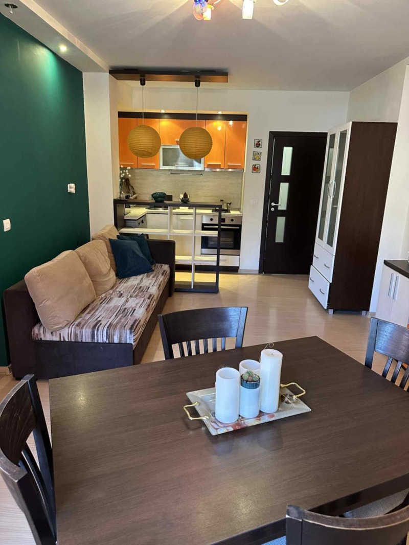 Дава под наем 2-СТАЕН, гр. Русе, Център