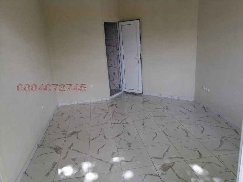 Дава под наем МАГАЗИН, гр. Бургас, Братя Миладинови, снимка 3 - Магазини - 53140820