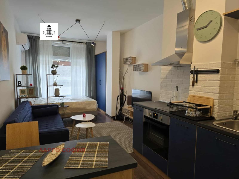 Vuokrattavana  Studio Sofia , Studentski grad , 32 neliömetriä | 16663590 - kuva [2]