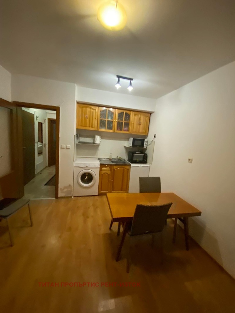 Дава под наем 2-СТАЕН, гр. Бургас, Възраждане, снимка 4 - Апартаменти - 53197259