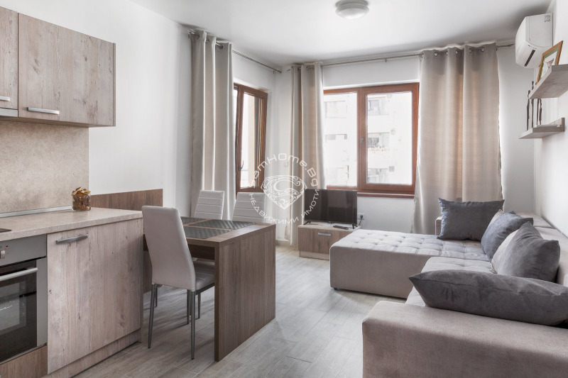 Дава под Наем 2-СТАЕН в град Варна, Левски 1 - 65 кв.м / 650 € » 1 271.29 лв., САМ ХОУМ