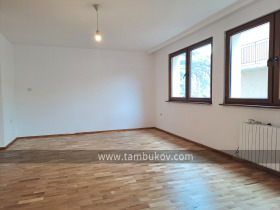 3 camere da letto Pavlovo, Sofia
