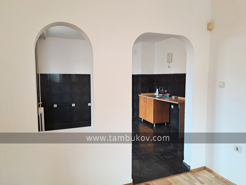 Da affittare  3 camere da letto Sofia , Pavlovo , 130 mq | 32435725 - Immagine [6]