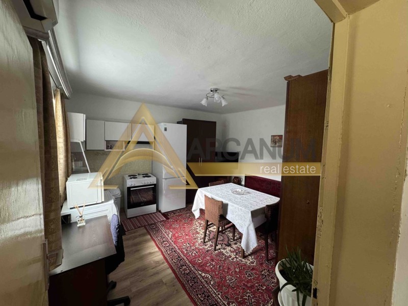 Дава под наем КЪЩА, гр. Варна, Колхозен пазар, снимка 7 - Къщи - 53024035